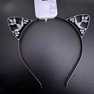 A Pretty Diamond Cat Ear Headband